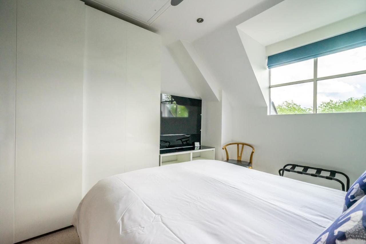 7 Aspire Apartment York Exterior photo